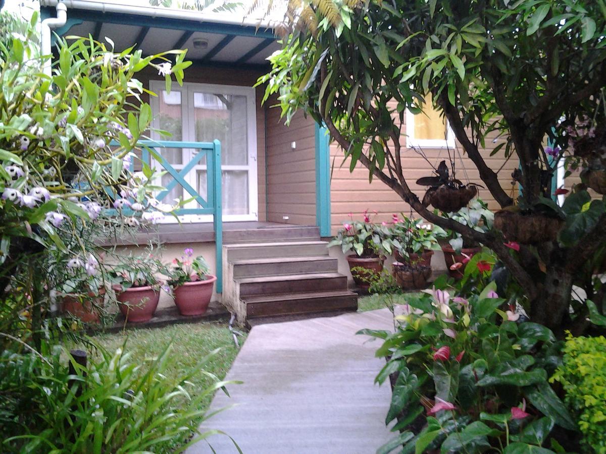 Les Agapanthes Villa Le Tampon Exterior foto